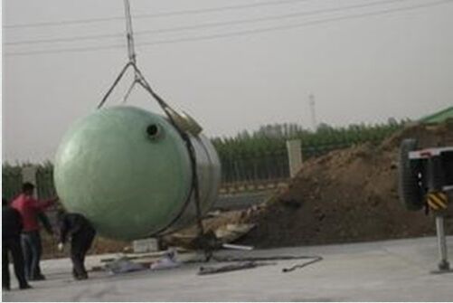 化糞池安裝現(xiàn)場